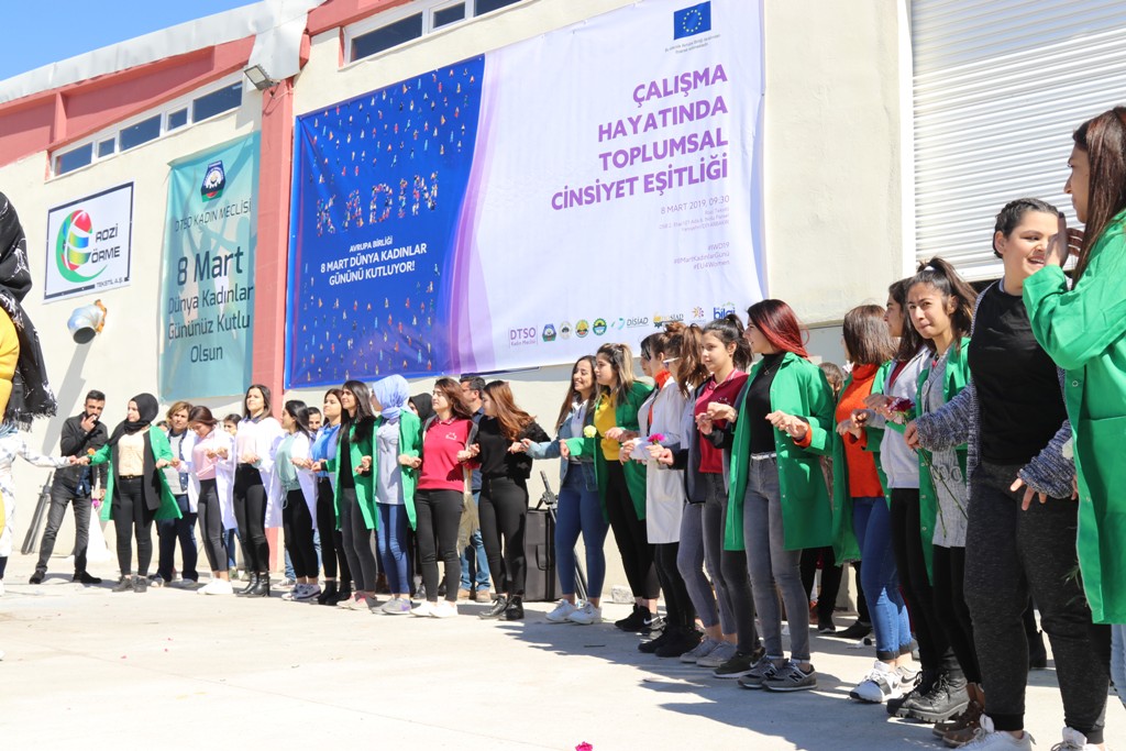 DTSO AB Bilgi Merkezi ve Kadın Meclisi 8 Martı Kadın emekçilerle kutladı