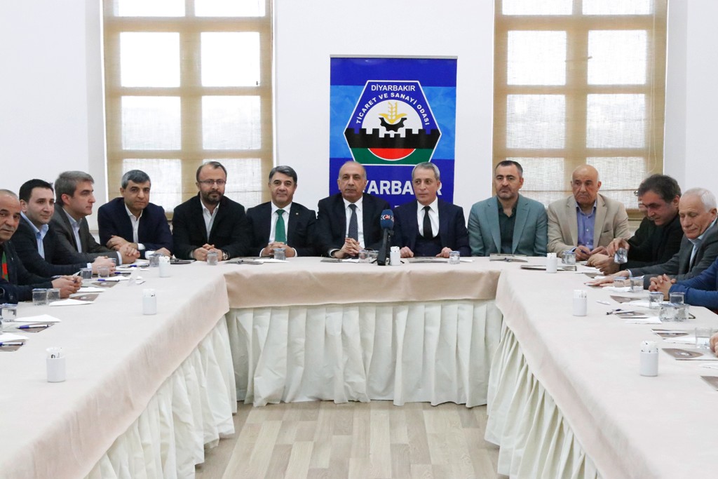 STK’lardan Amedspor Sakaryaspor müsabakası için  sağduyu çağrısı