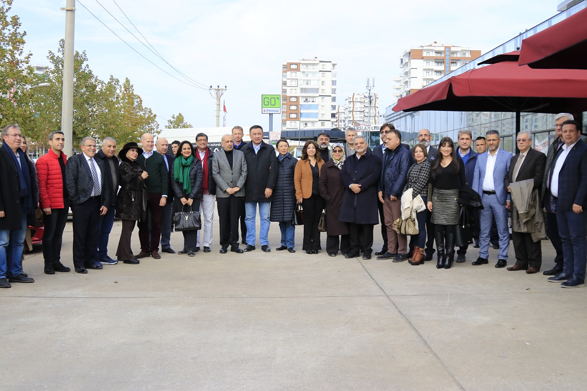 Odamız,  İlimiz İş insanlarıyla Büyükelçileri buluşturdu