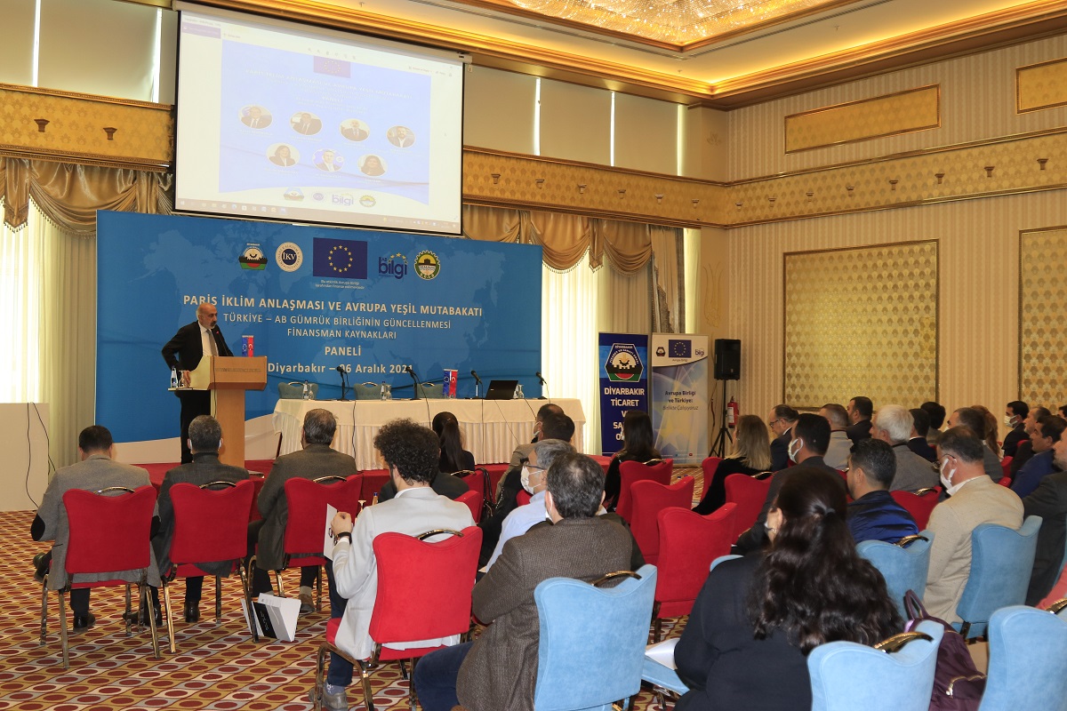 Diyarbakır’da Paris İklim Antlaşması ve Avrupa Yeşil Mutabakatı Paneli gerçekleştirildi